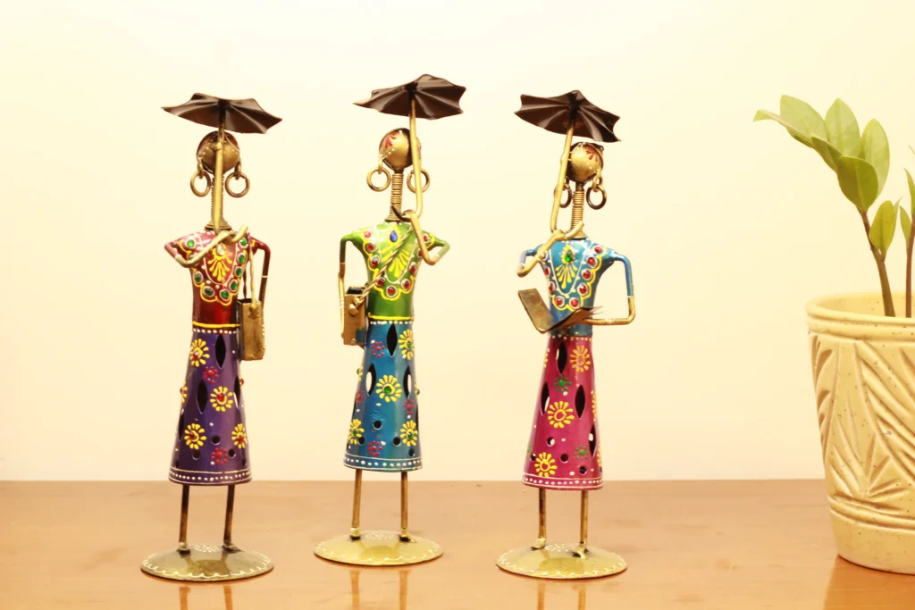Iron Decorative umbrella lady - Set of 3